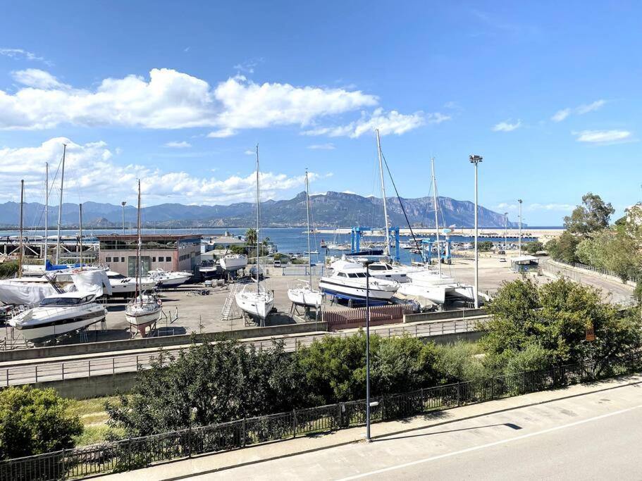 Appartamento Con Terrazza Vista Mare. Arbatax Exterior photo